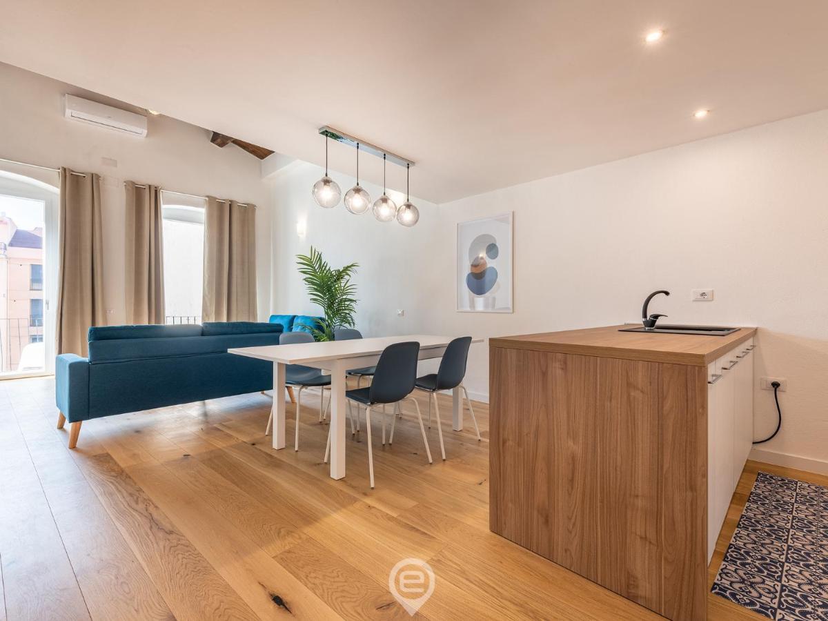 Luisa Apartment Cagliari Ngoại thất bức ảnh