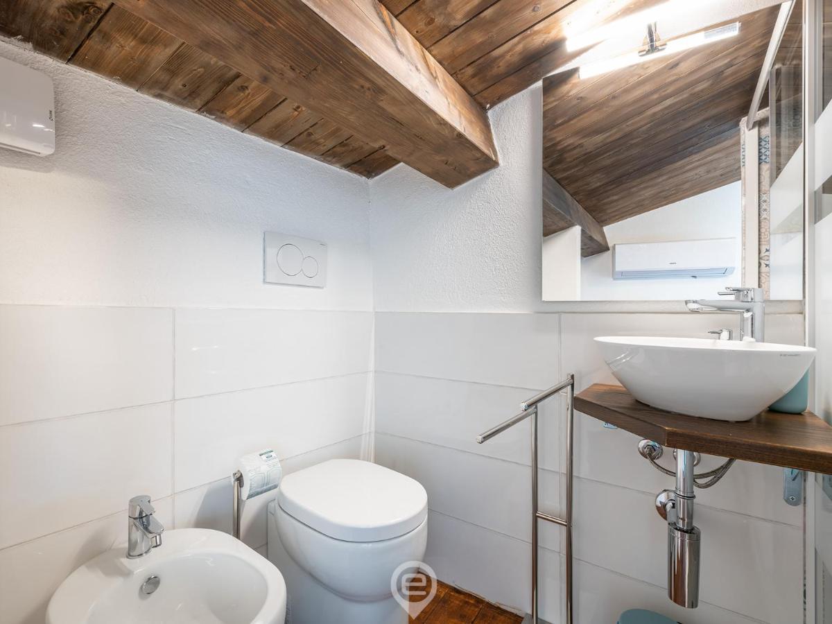 Luisa Apartment Cagliari Ngoại thất bức ảnh